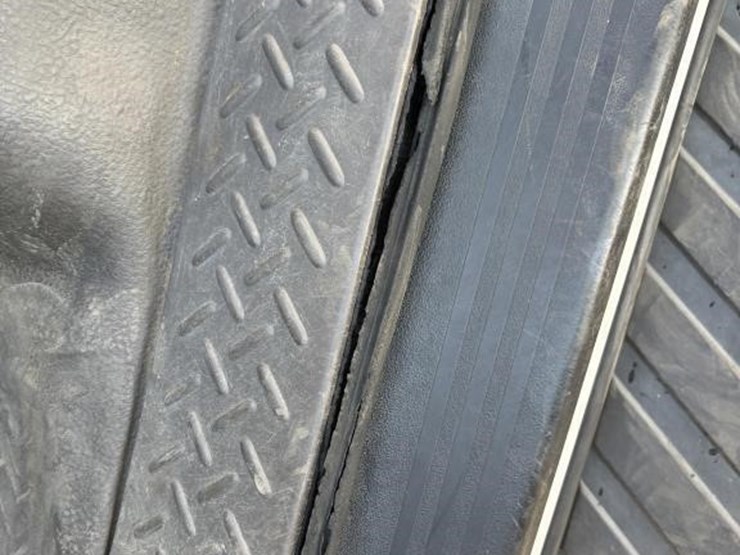 2010-ford-f150-image-18