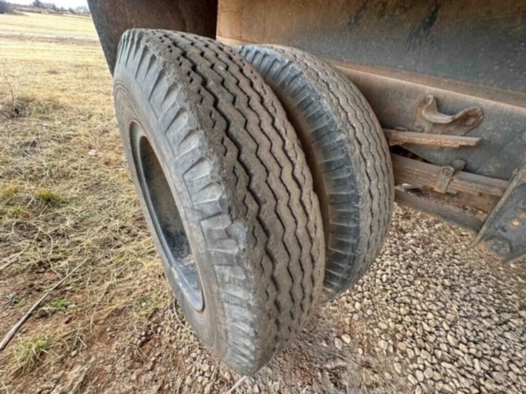 1982-chevrolet-c60-image-12