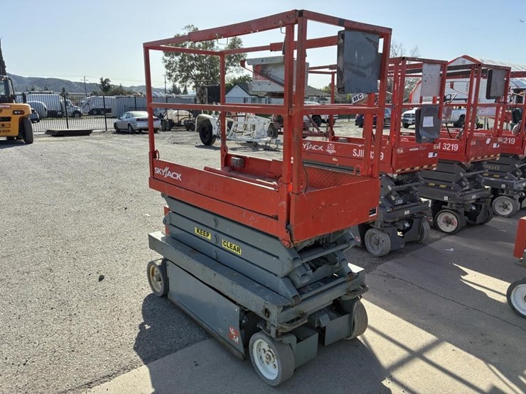 2005-skyjack-sjiii3219-image-2
