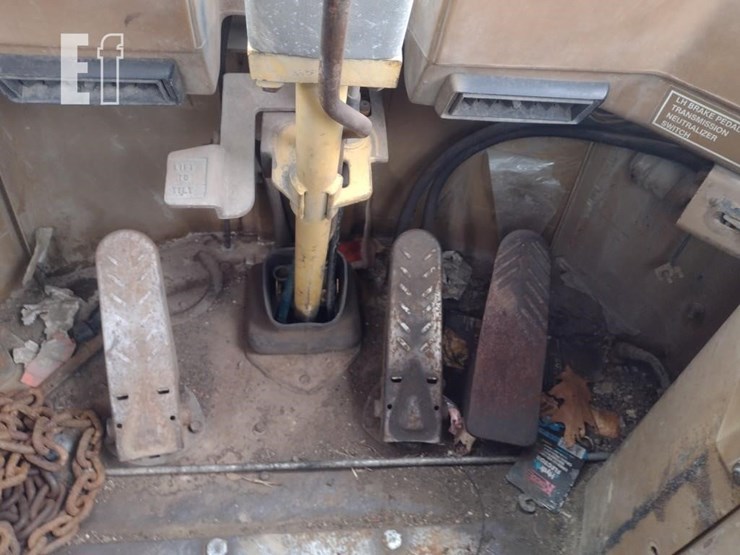 caterpillar-it28-image-11