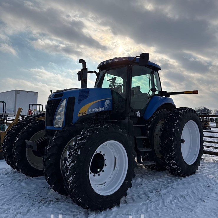 2008 NEW HOLLAND T8030
