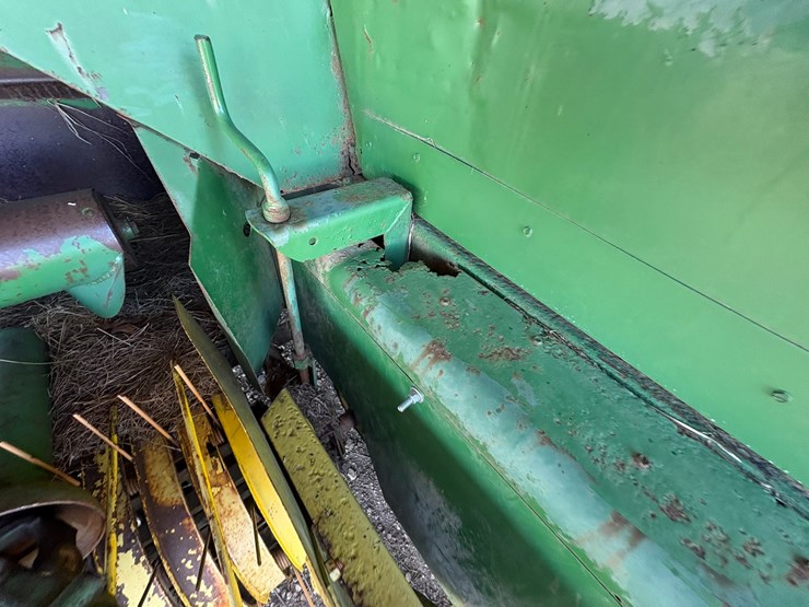 john-deere-336-image-20