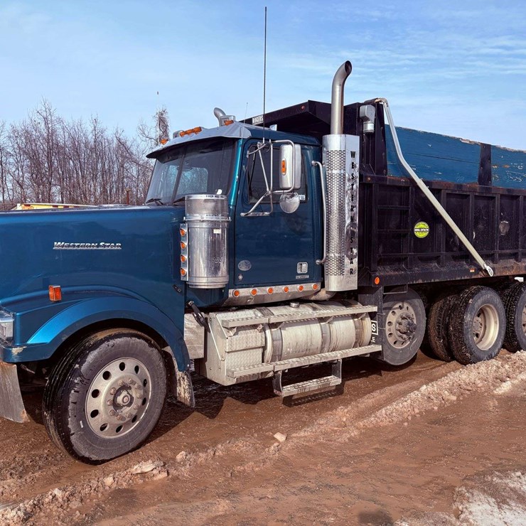 2021 WESTERN STAR 4900EX
