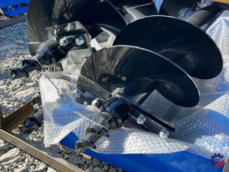 2026-agt-ssecag-y-with-3-bits-skid-steer-auger-attachment-image-8
