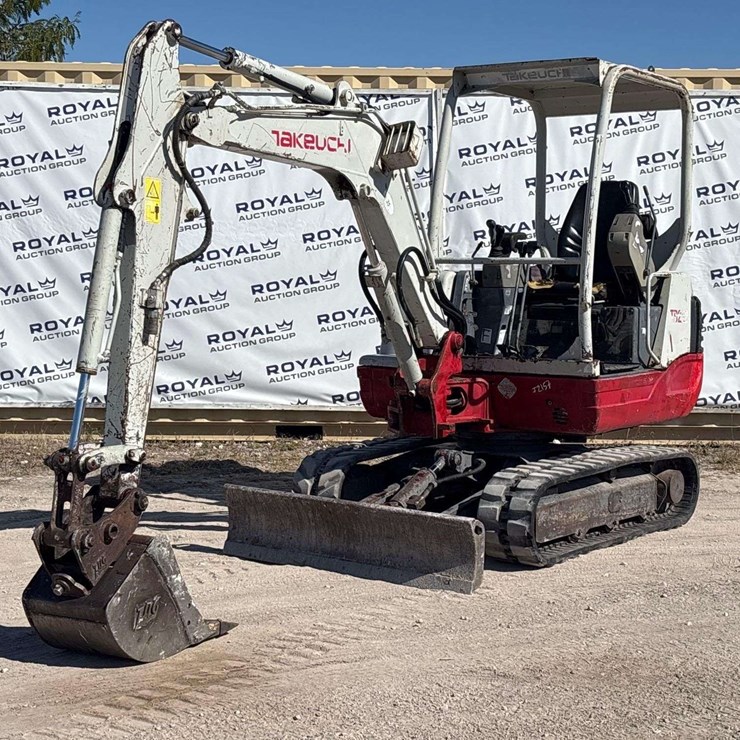 2014 TAKEUCHI TB228