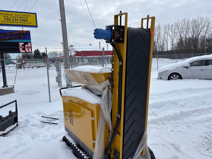 #4110-•-e2.-rock-crusher-image-3