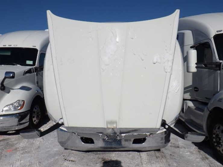 2020-kenworth-t680-image-25