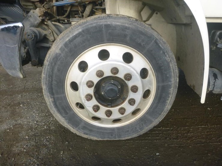 2015-international-durastar-4300-image-25