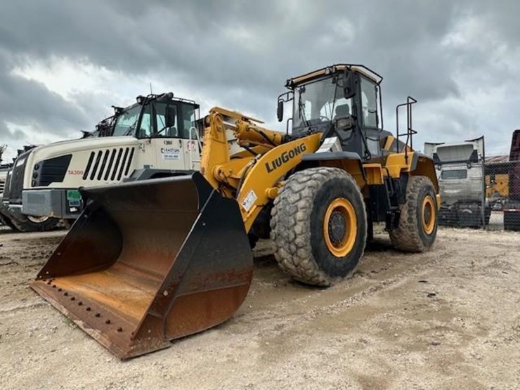2021-liugong-856h-image-1