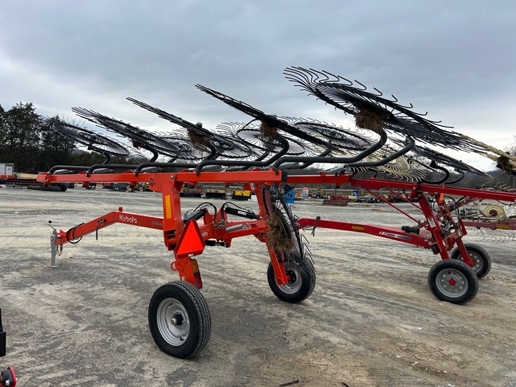 2025-kubota-ra110cr-image-6