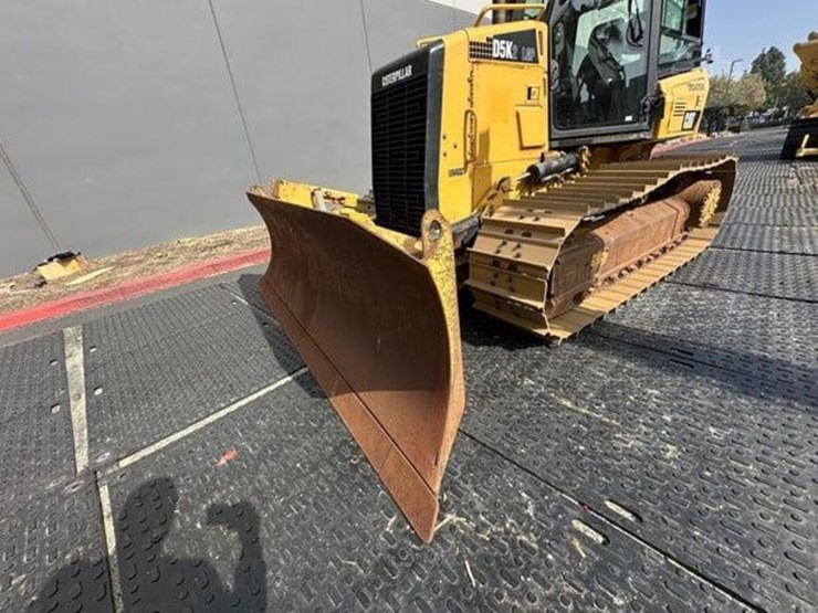 2013-caterpillar-d5k2-lgp-image-13