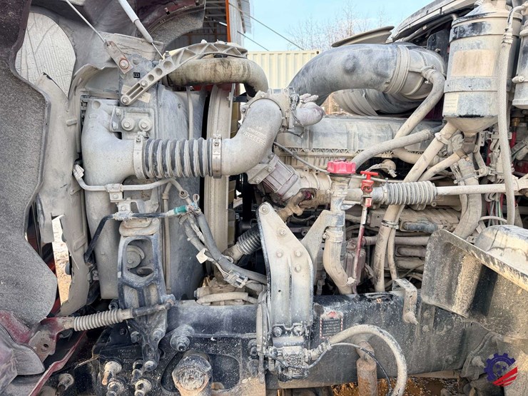 2018-mack-granite-gu713-image-41