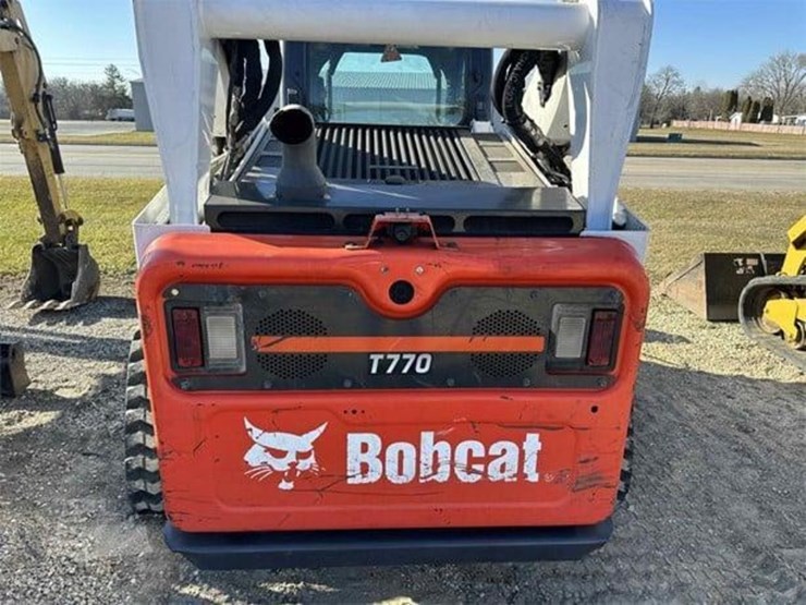 2019-bobcat-t770-image-6