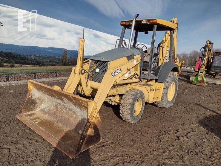 2005-deere-310g-image-34