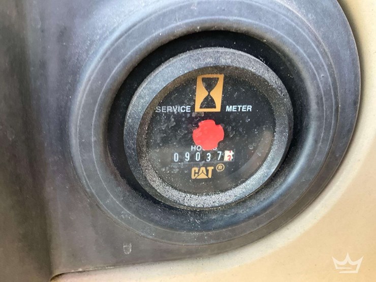 2005-caterpillar-325c-image-6