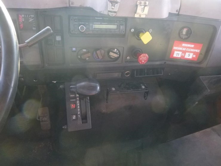 1999-international-4900-image-25