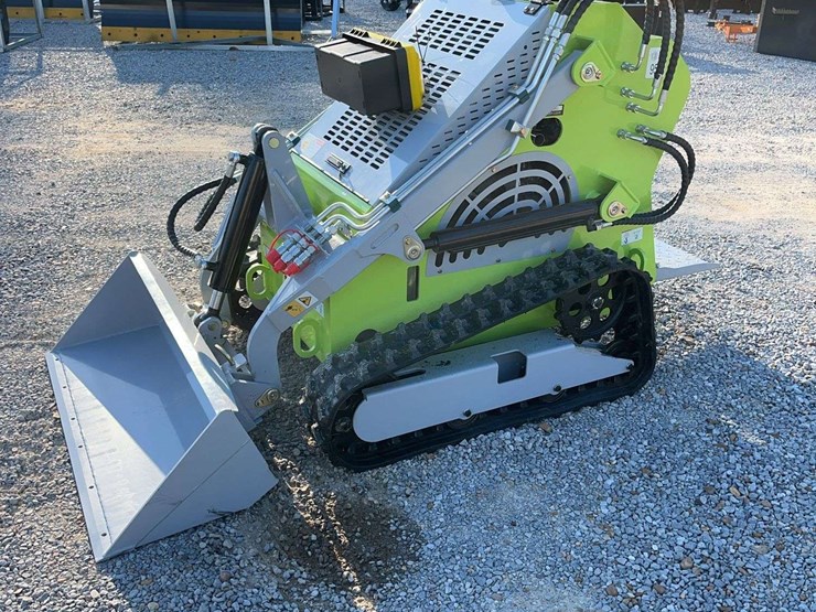 unused-mini-skid-steer-loader-image-1