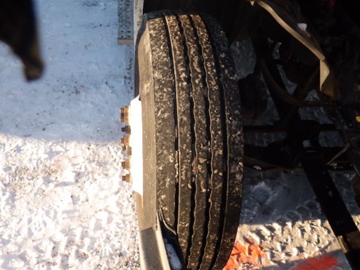 2018-freightliner-cascadia-126-image-21