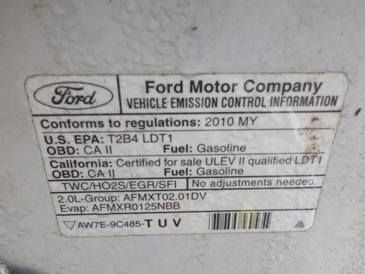 2010-ford-transit-connect-image-12