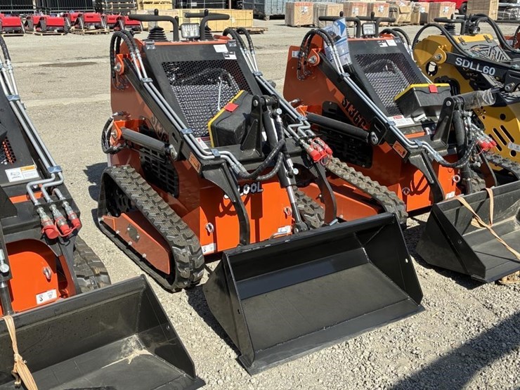 2025-sdlool-sl36c-skid-steer-loader-image-2