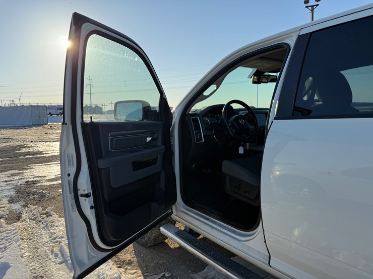 dodge-ram-1500-image-27