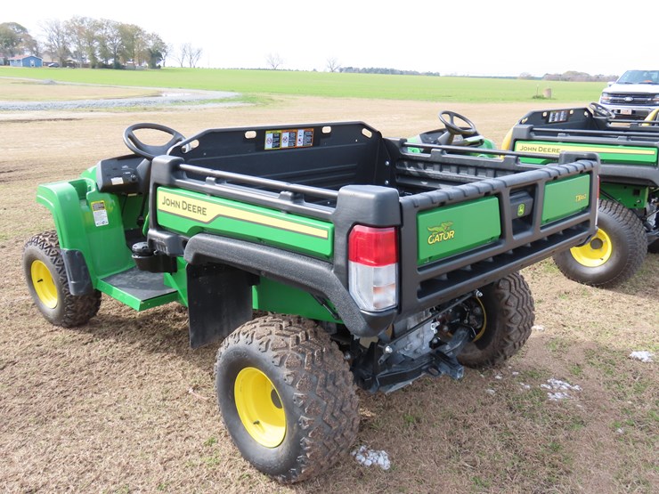 2024-john-deere-gator-image-9