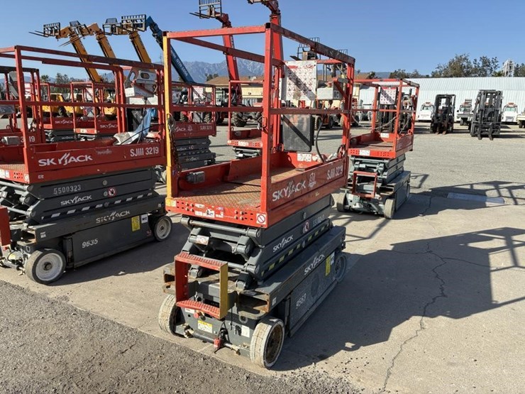 skyjack-sjiii3219-image-3