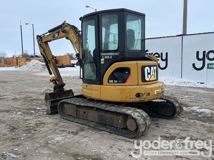 caterpillar-305-image-4