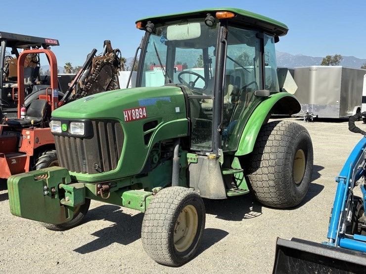 2011-john-deere-5.5-image-1