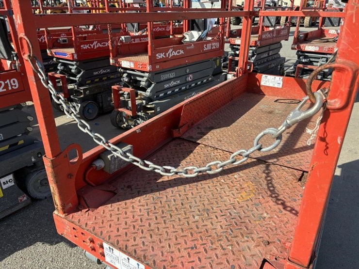 2005-skyjack-sjiii3219-image-16