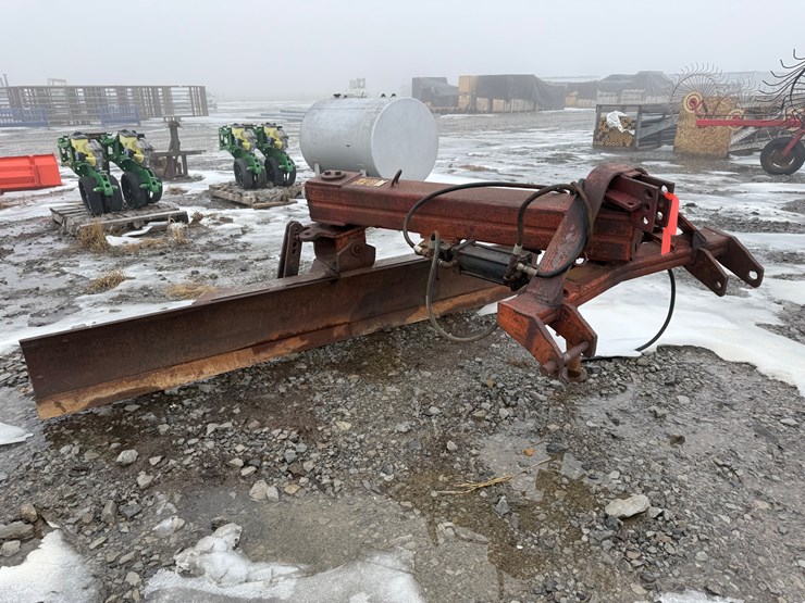 international-10-image-2