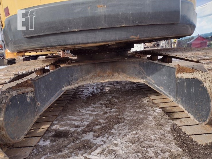 2009-komatsu-pc138us-lc-8-image-45