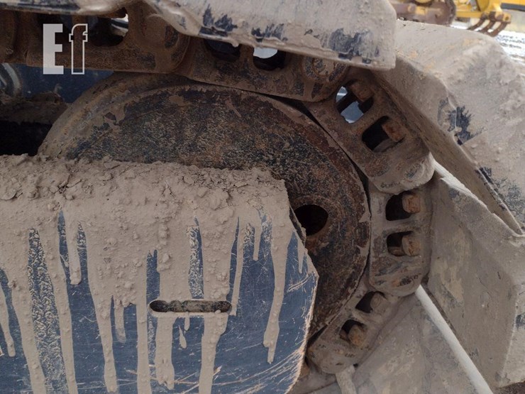 2021-deere-85g-image-41