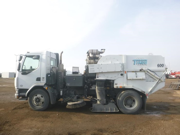 2016-tymco-600-image-5