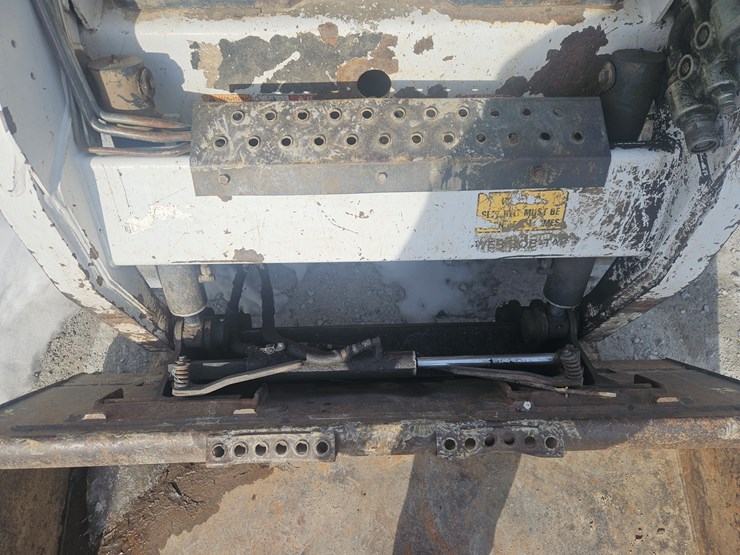 2003-bobcat-t190-image-5