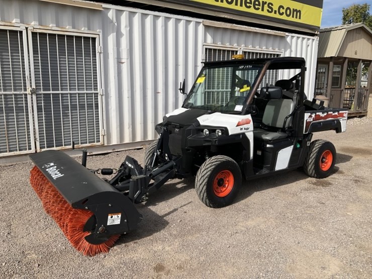 2013-bobcat-3650-image-2