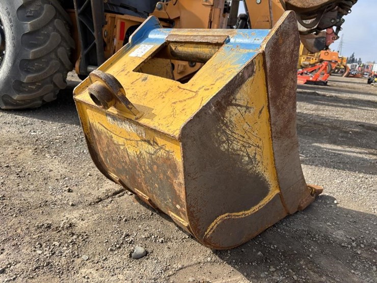 john-deere-24-image-3