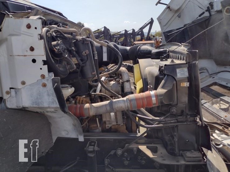 2008-ford-f750-xl-image-16