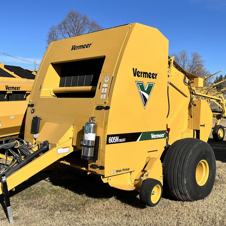 2023 VERMEER 605N