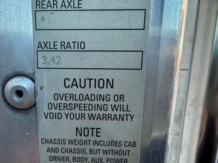 2010-kenworth-t800-image-42