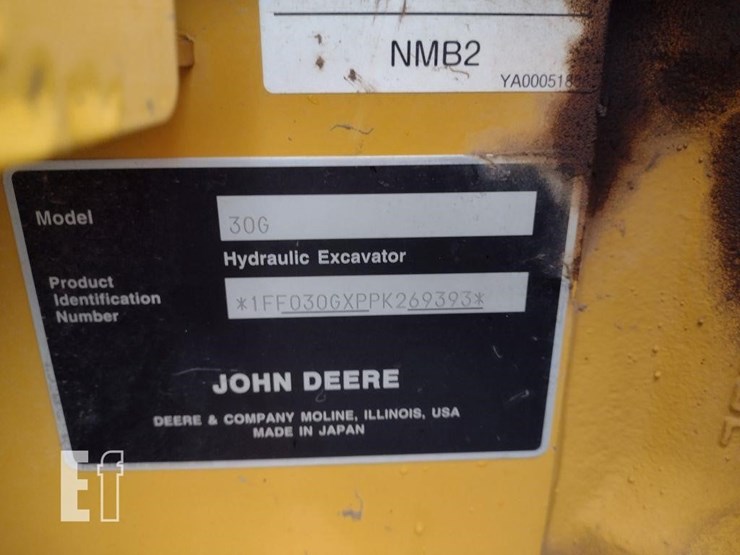 2023-deere-30g-image-5