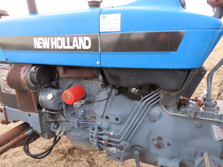 new-holland-3930-image-12