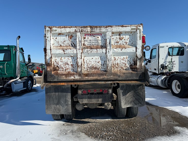 1996-mack-ch613-image-5