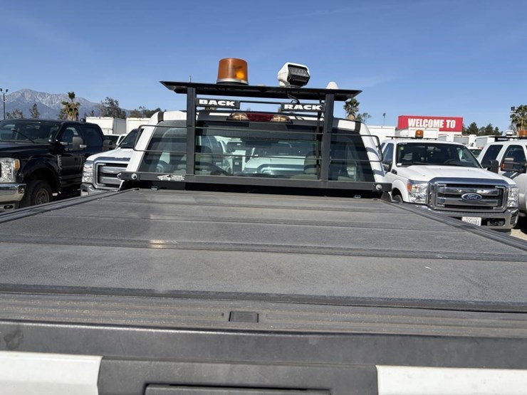 2015-ford-f150-image-22