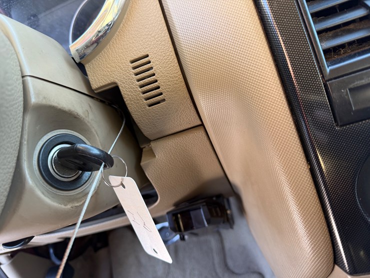 2008-ford-explorer-image-45