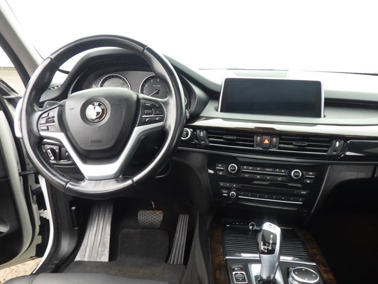 2016-bmw-x5-image-9