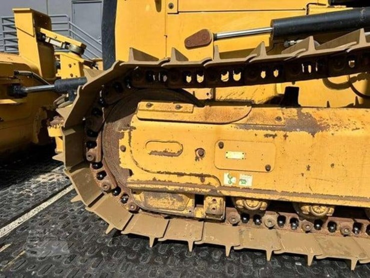 2015-caterpillar-d3k2-lgp-image-16