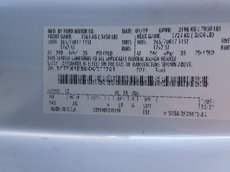 2019-ford-f150-xl-image-14