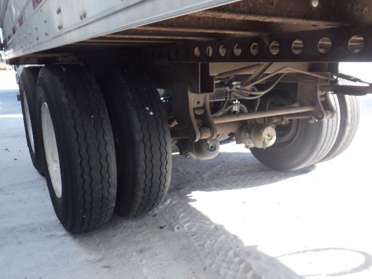 2013-utility-3000r-image-8