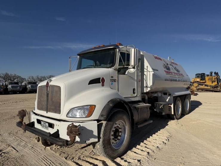 2019-kenworth-t370-image-4